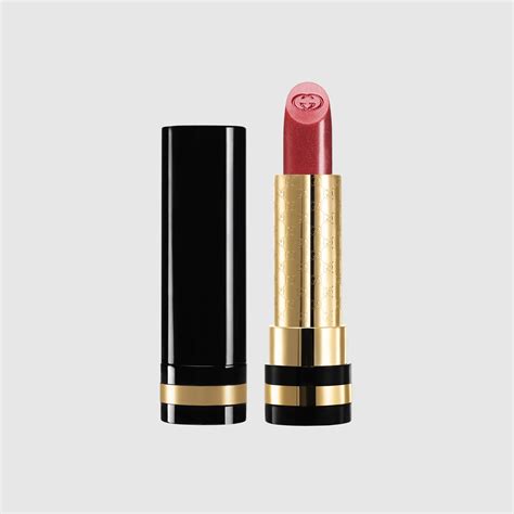 gucci red lipstick